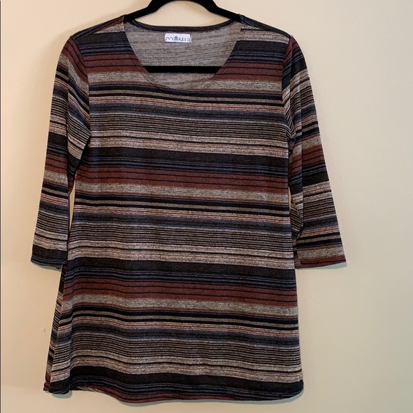 Ivy Greed Women's Brown Striped Summer Sweater, ML - Picture 3 of 7